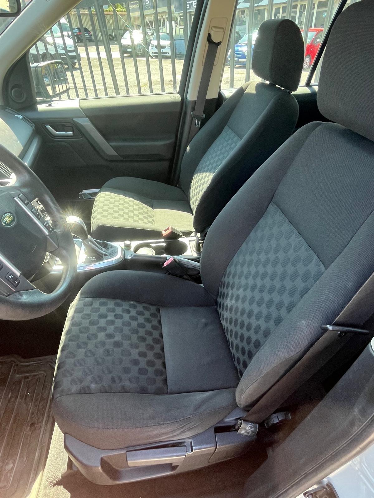Land Rover Freelander 2.2 TD4 S.W. SE