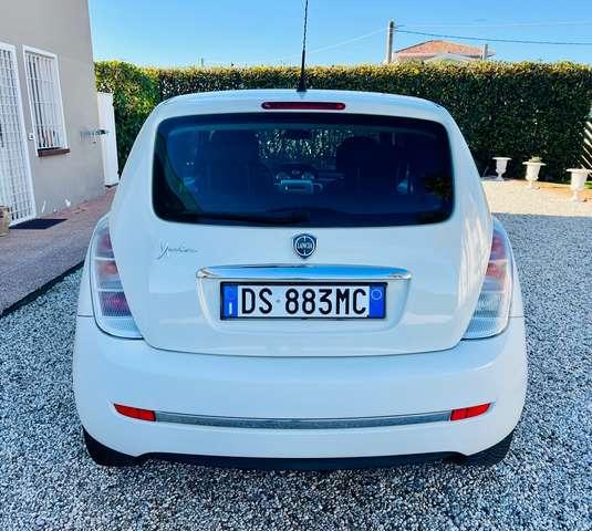 Lancia Ypsilon 1.2 8v ModaMilano