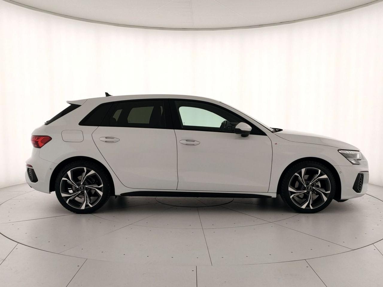 Audi A3 sportback 30 2.0 tdi s line edition s-tronic