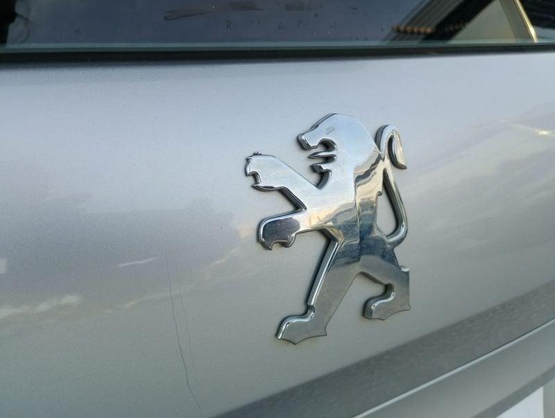 Peugeot 207 207 5p 1.4 8v X-Line eco-Gpl FL
