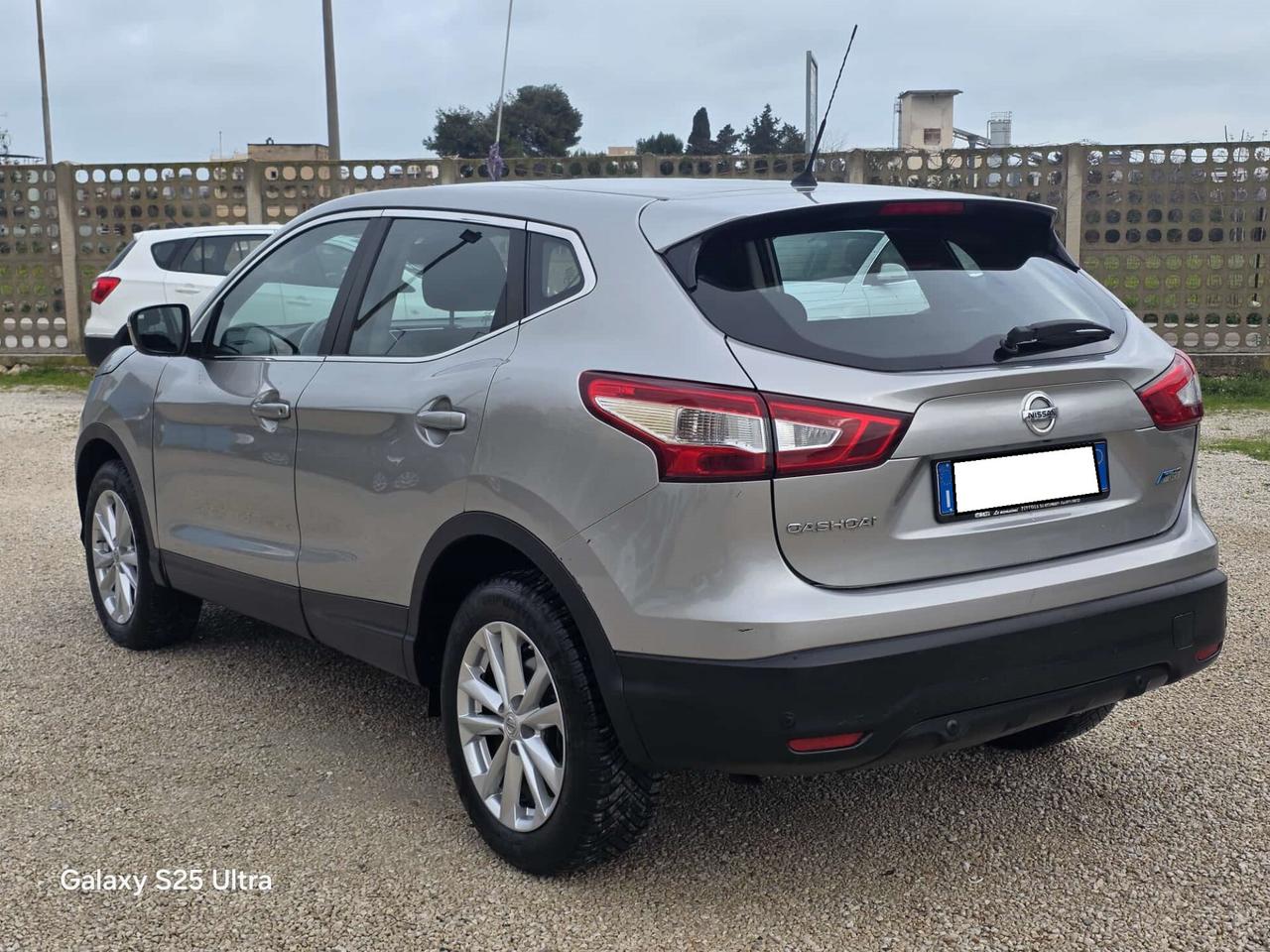 Nissan Qashqai 1.5 dCi DPF Tekna 2014
