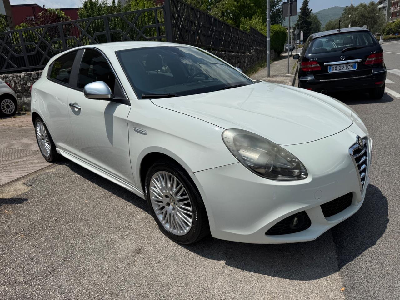 Alfa Romeo Giulietta 1.6 JTDm-2 105 CV Distinctive