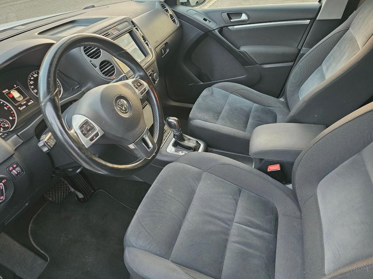 Volkswagen Tiguan 2.0 TDI 177cv R-Line 4Motion DSG*Navi*19*