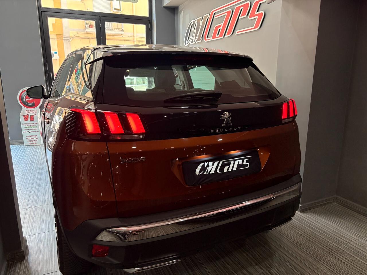 Peugeot 3008 1.5 HDI 130cv EAT8 Automatica Business ITALIANA