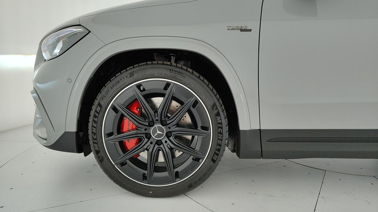 Mercedes-Benz Mercedes-AMG GLA 35 4MATIC