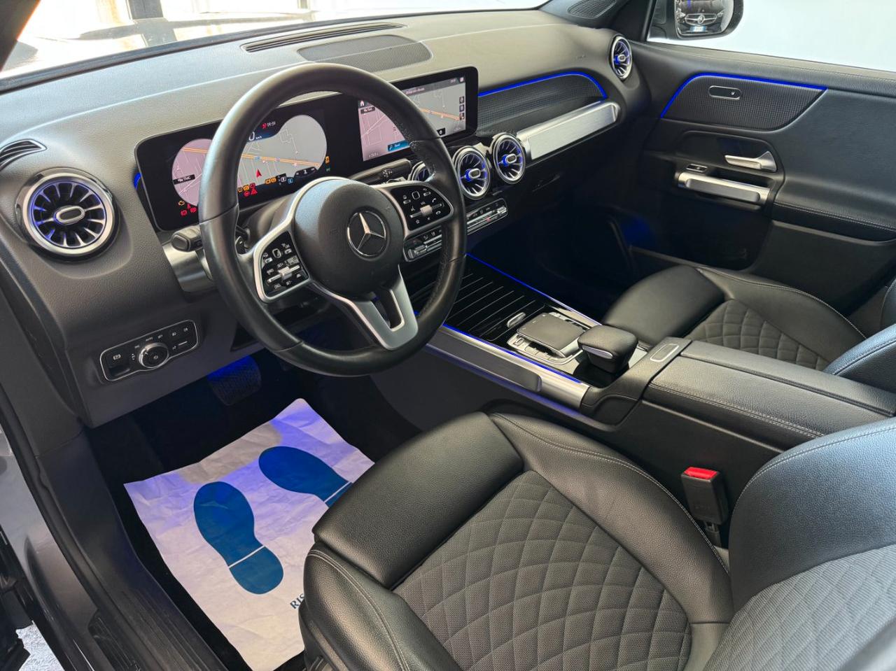 Mercedes GLB 200 d Sport Plus Cockpit Dash Cam Carplay
