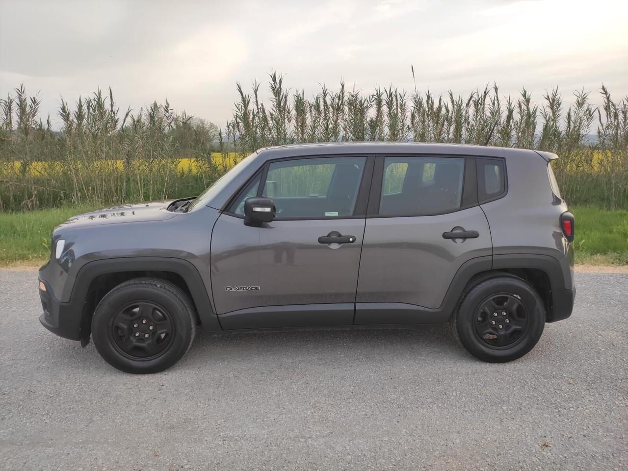 Jeep Renegade 1.6 E-TorQ EVO Sport GPL