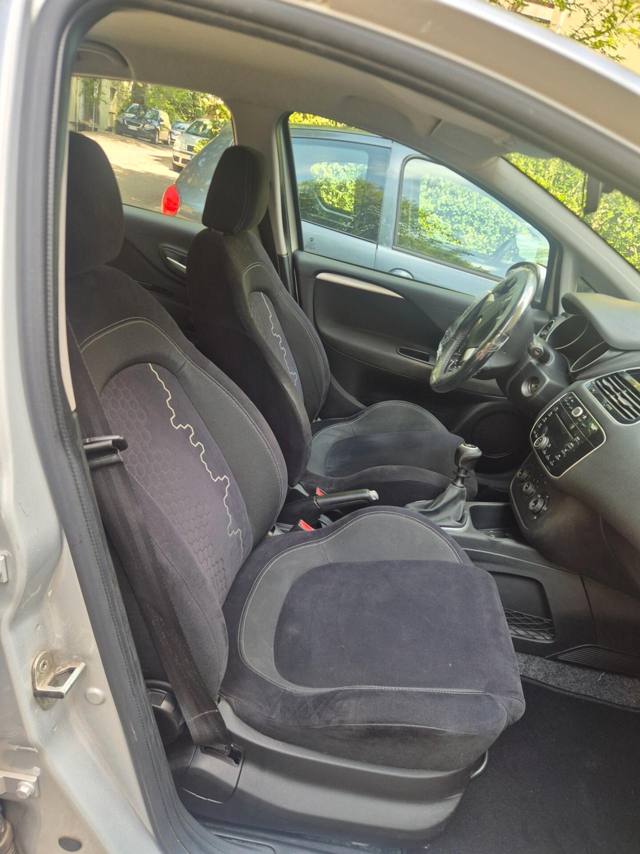 Fiat Punto 1.2 benzina euro 6 lounge