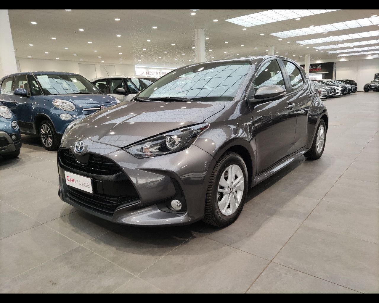 TOYOTA Yaris IV 2020 Yaris 1.5h Business