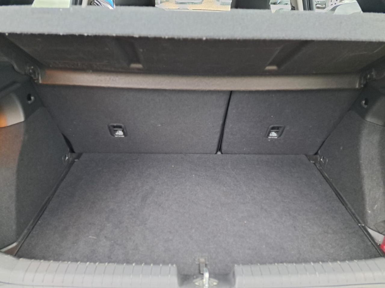 Hyundai i20 1.1 CRDi 12V 5 porte Comfort-NEOPATENTATI EURO 6