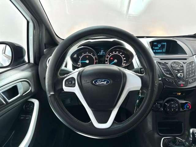 Ford Fiesta 1.4 3 porte Bz.- GPL Black & White Edition