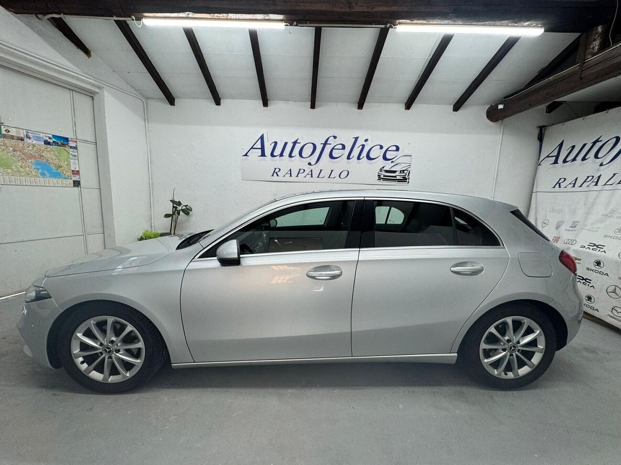 Mercedes-benz A 180 d Automatic Premium