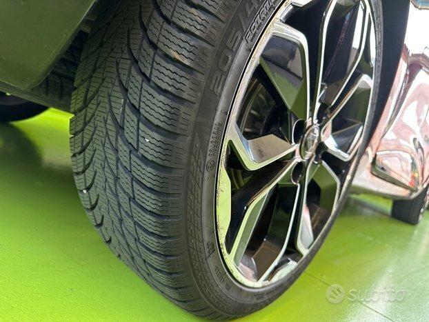 Renault Clio 0.9 tce 90cv SPORTER duel -UNICA-