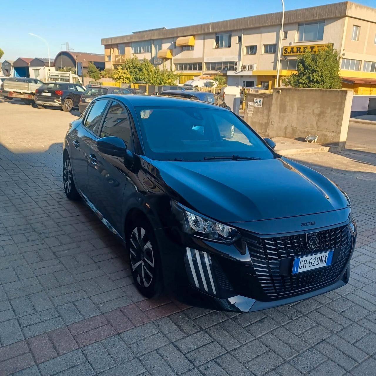 52778km COME NUOVA PEUGEOT 208 .12 NEOPATENTATI