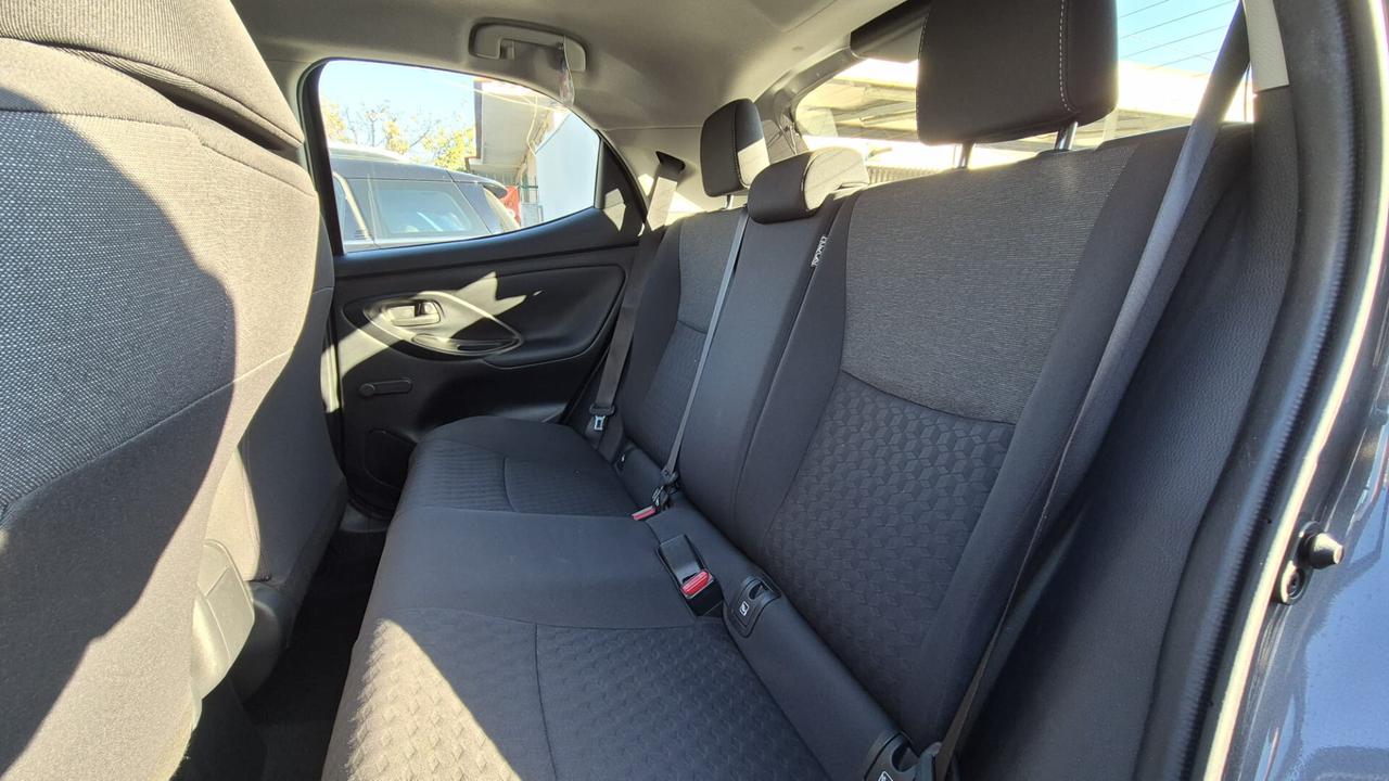 Toyota Yaris 1.5 Hybrid 5 porte Lounge