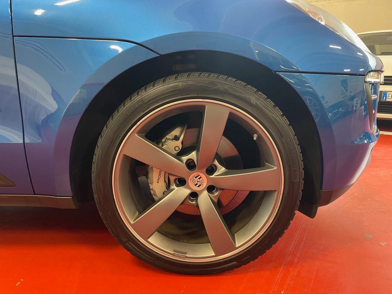 Porsche Macan 3.0 S Diesel 258cv GANCIO TRAINO