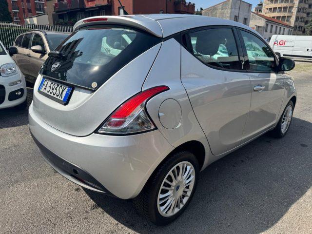 LANCIA Ypsilon 1.2 69 CV 5 porte Elefantino