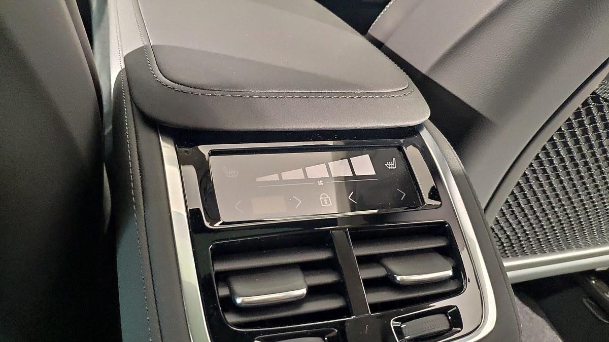 VOLVO Xc90 T8 Plug-In Hybrid Awd Aut. 7 Posti Ultra Bright