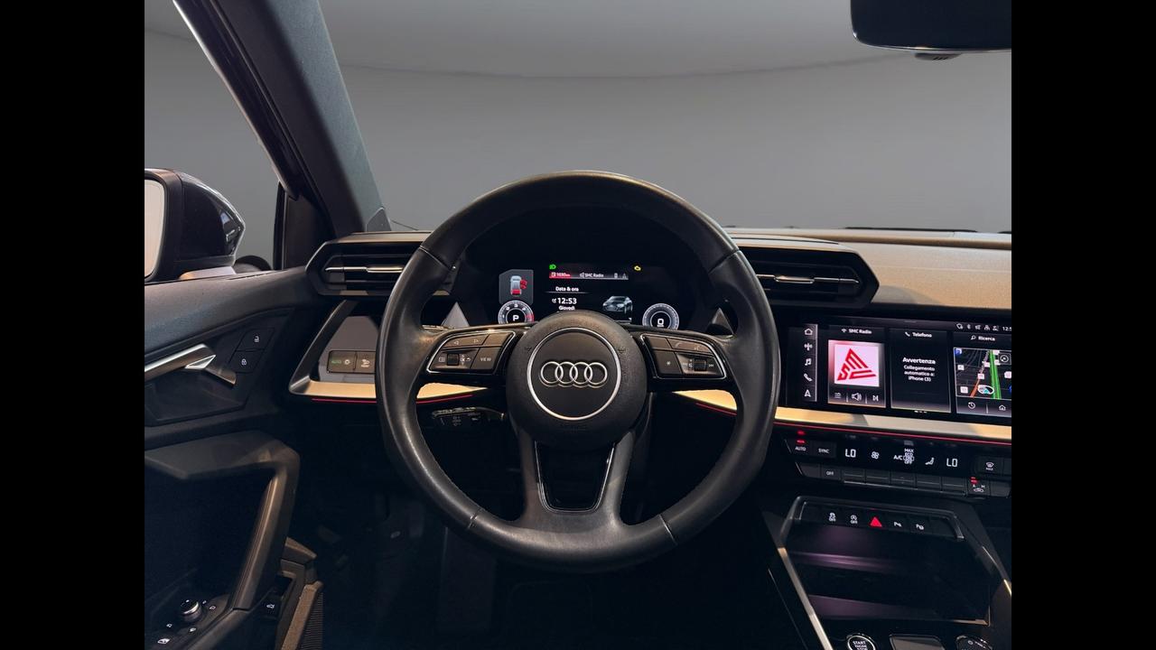 Audi AUDI A3 SEDAN 30 TDI S TRONIC