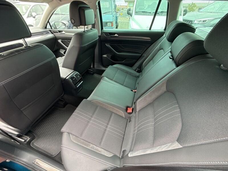 Volkswagen Passat Alltrack 2.0 TDI 190 CV 4MOTION