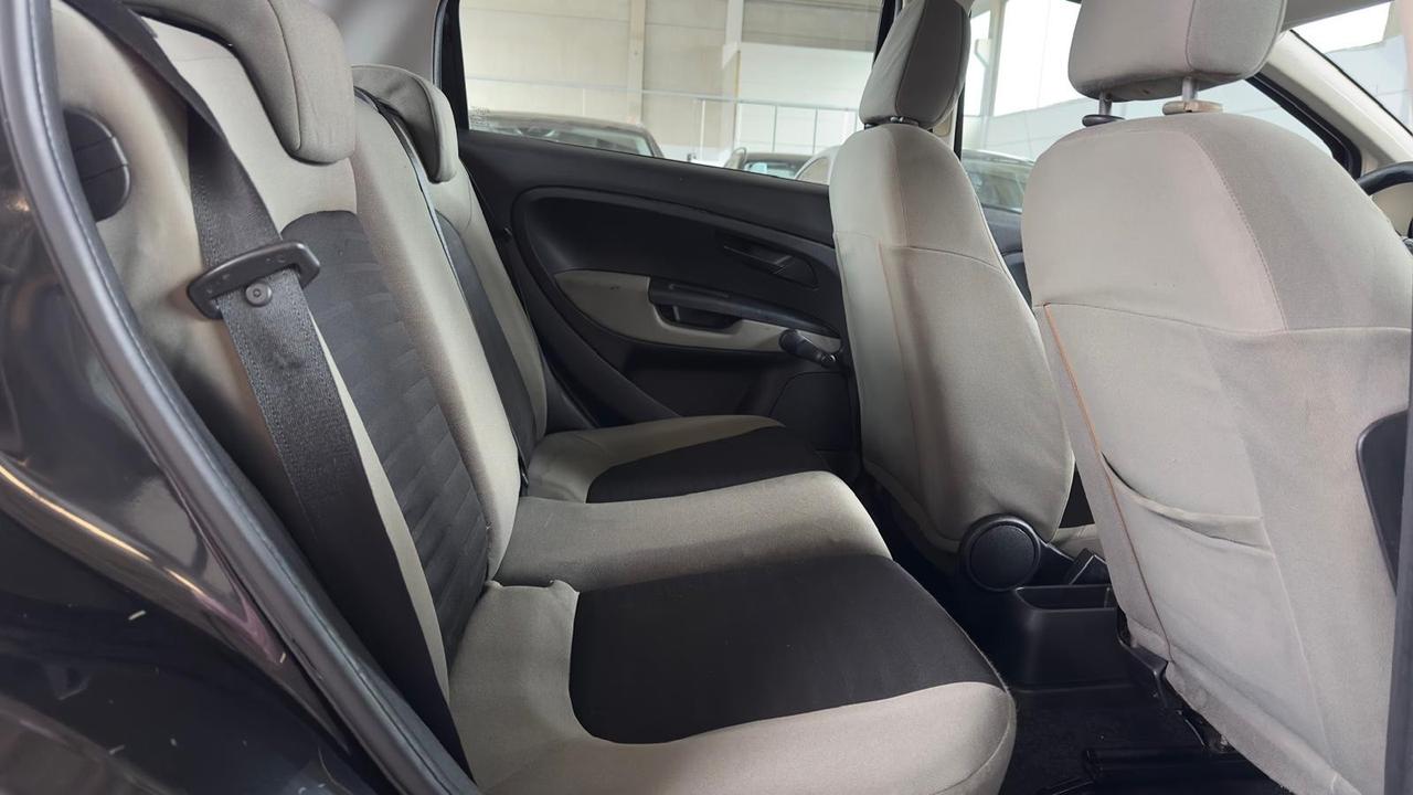 Fiat Grande Punto 1.4 Starjet 16V 5 porte Emotion