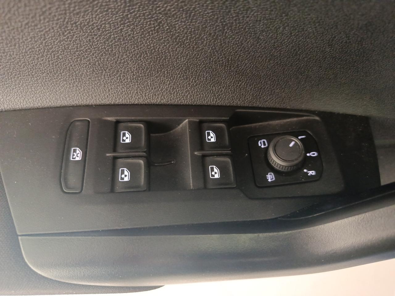 VOLKSWAGEN Taigo - Taigo 1.0 TSI 110 CV Life