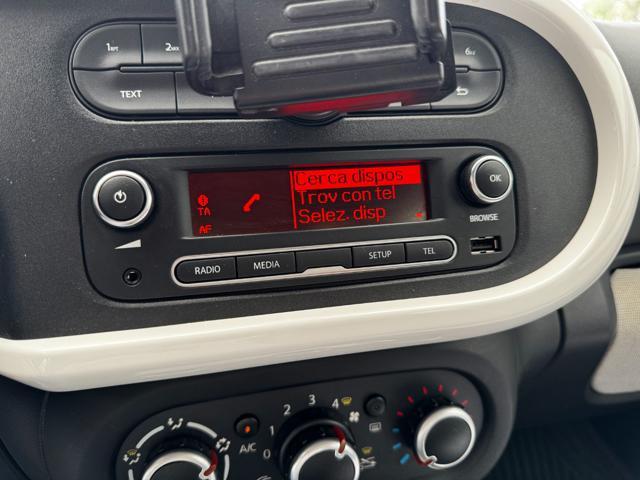 RENAULT Twingo 1.0 Intens