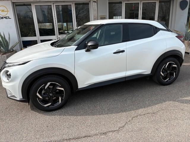 Nissan Juke 1.0 DIG-T 114 CV Acenta
