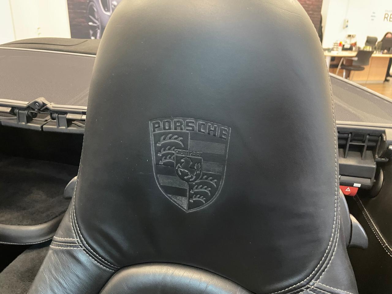 Porsche 911 Carrera 4 cat Cabriolet. ASI