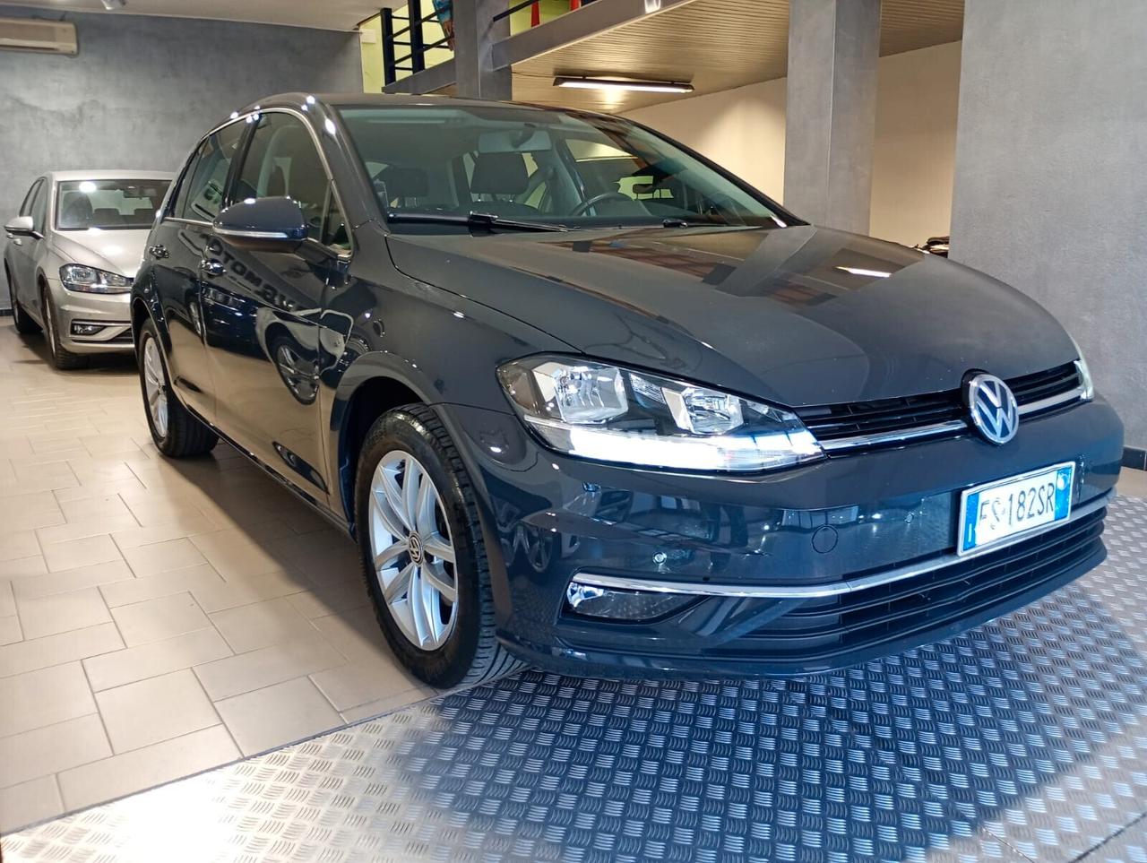 Volkswagen Golf 1.6 TDI 115 CV 5p. Business BlueMotion Technology