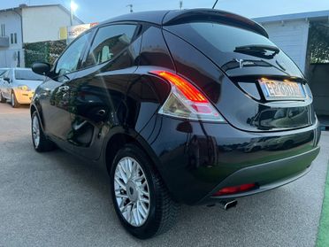 Lancia Ypsilon 1.3 MJT 95 CV PERFETTA GARANZIA