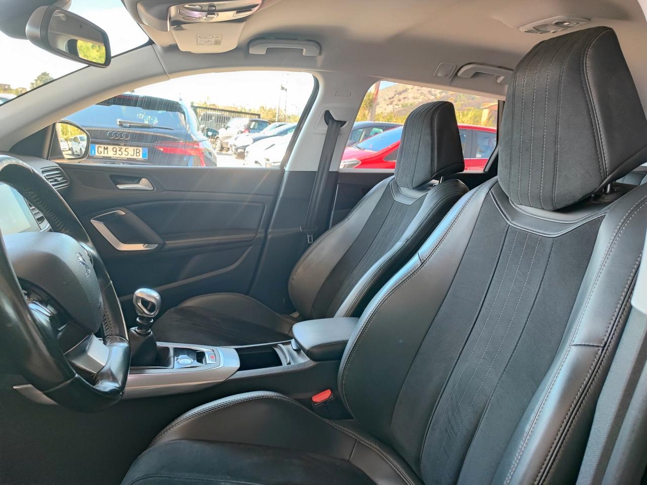Peugeot 308 BlueHDi 120 S&S SW gt line