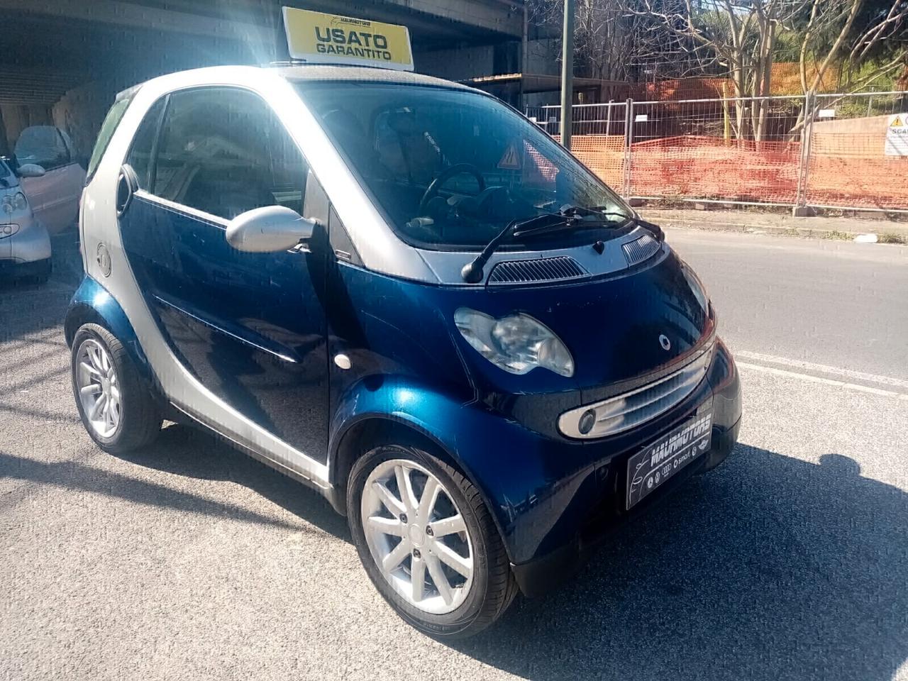 SMART FORTWO 700 COUPE GRANDSTYLE