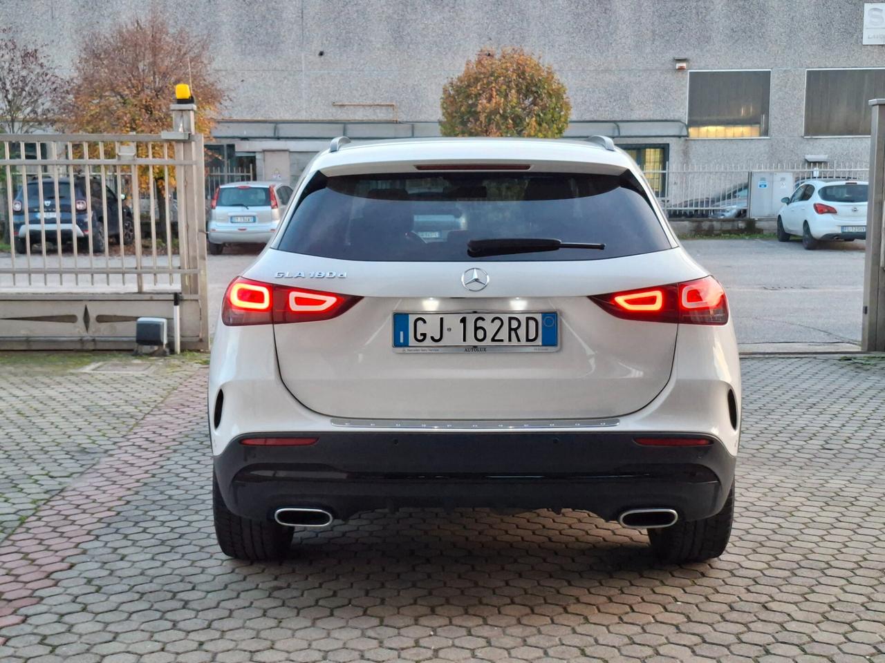 Mercedes GLA 180d Premium *TAGLIANDI MERCEDES*