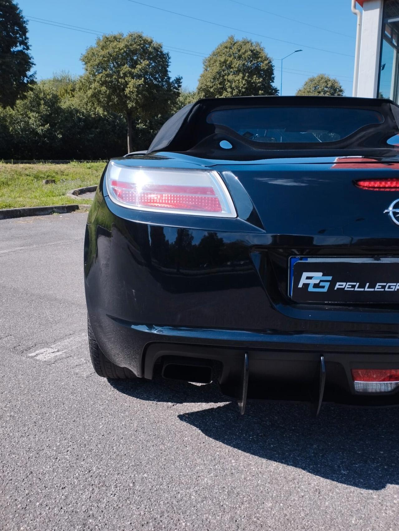 Opel GT 2.0 turbo 16v roadster c/pelle 260cv