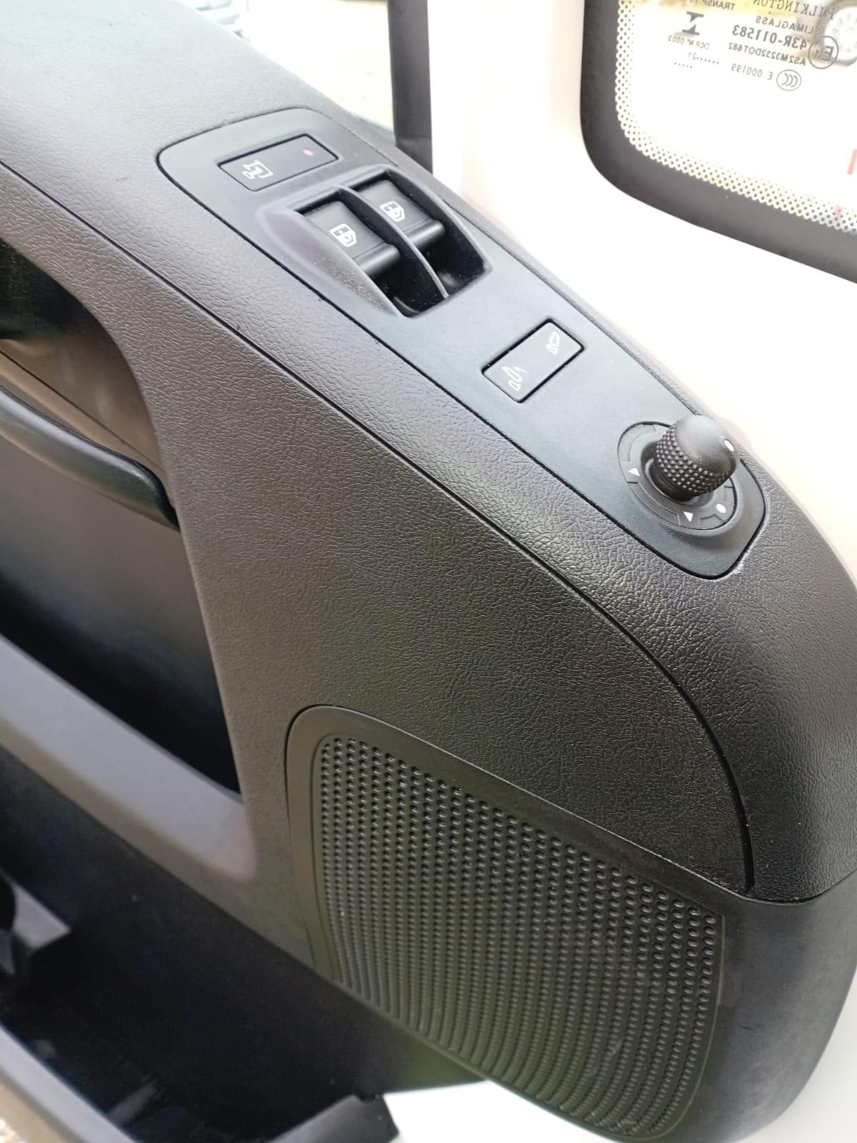 PEUGEOT BOXER FURGONE 3 POSTI