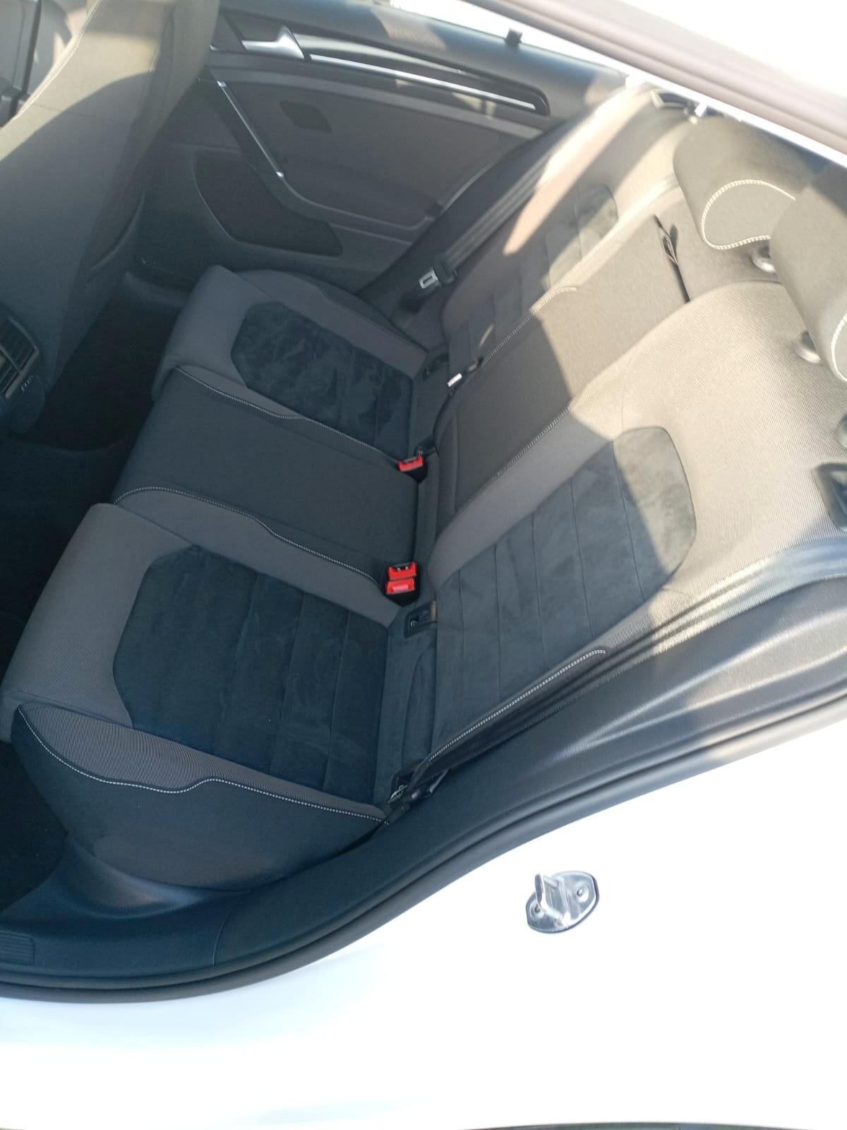 Volkswagen Golf DIESEL 1.6 TDI