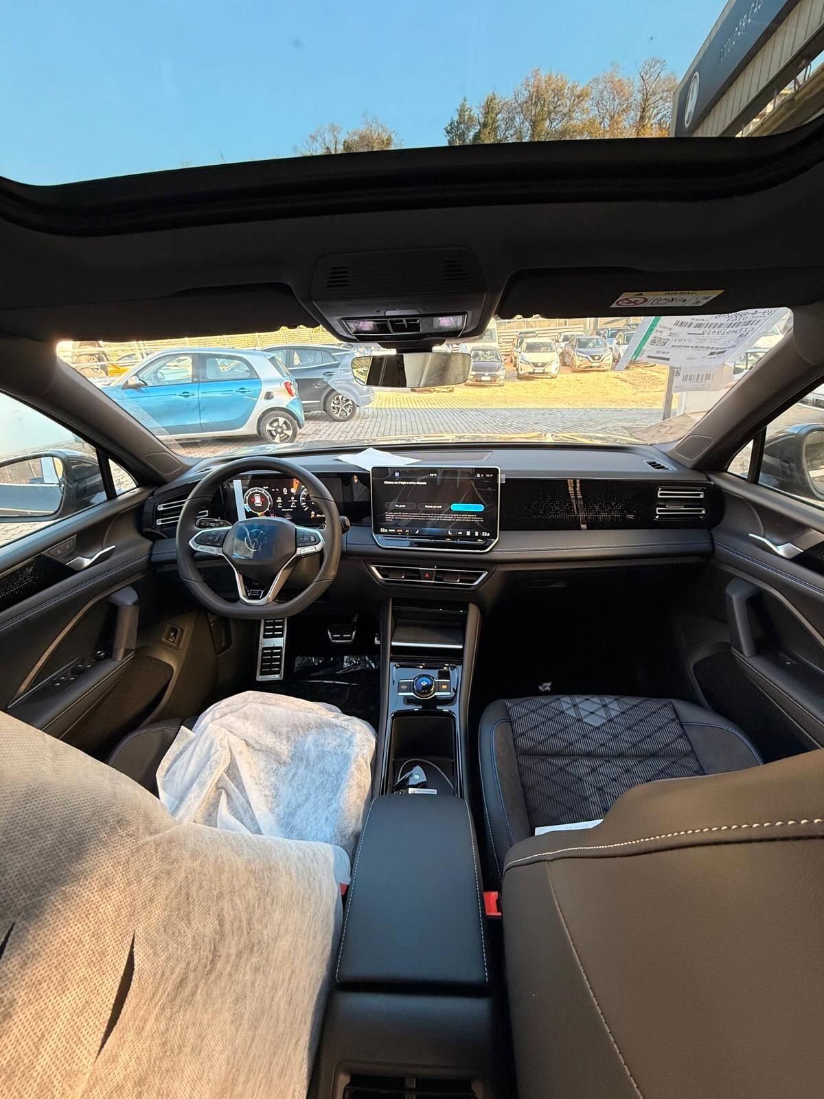 Volkswagen Tiguan 1.5 eTSI 150 CV ACT DSG R-Line Plus