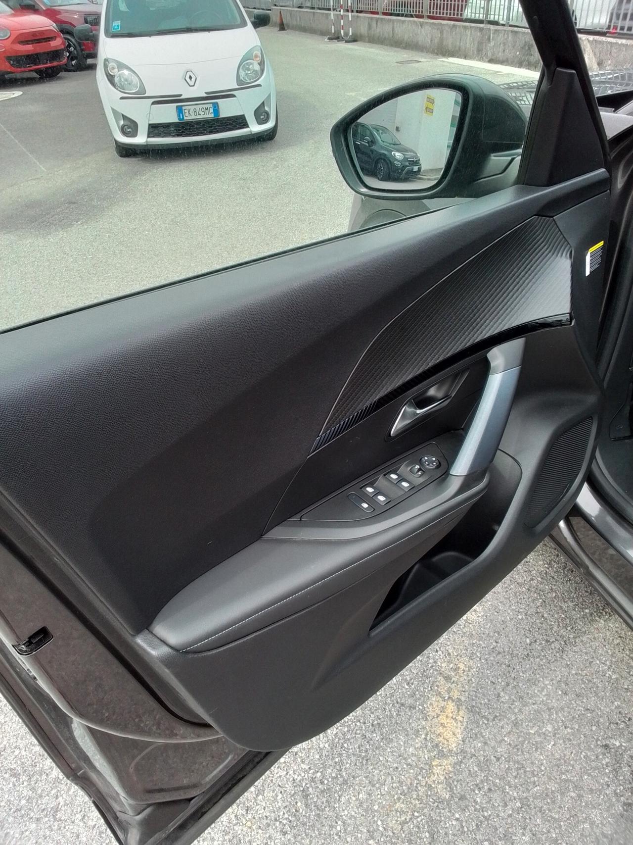 Peugeot 2008 PureTech 130 S&S Allure