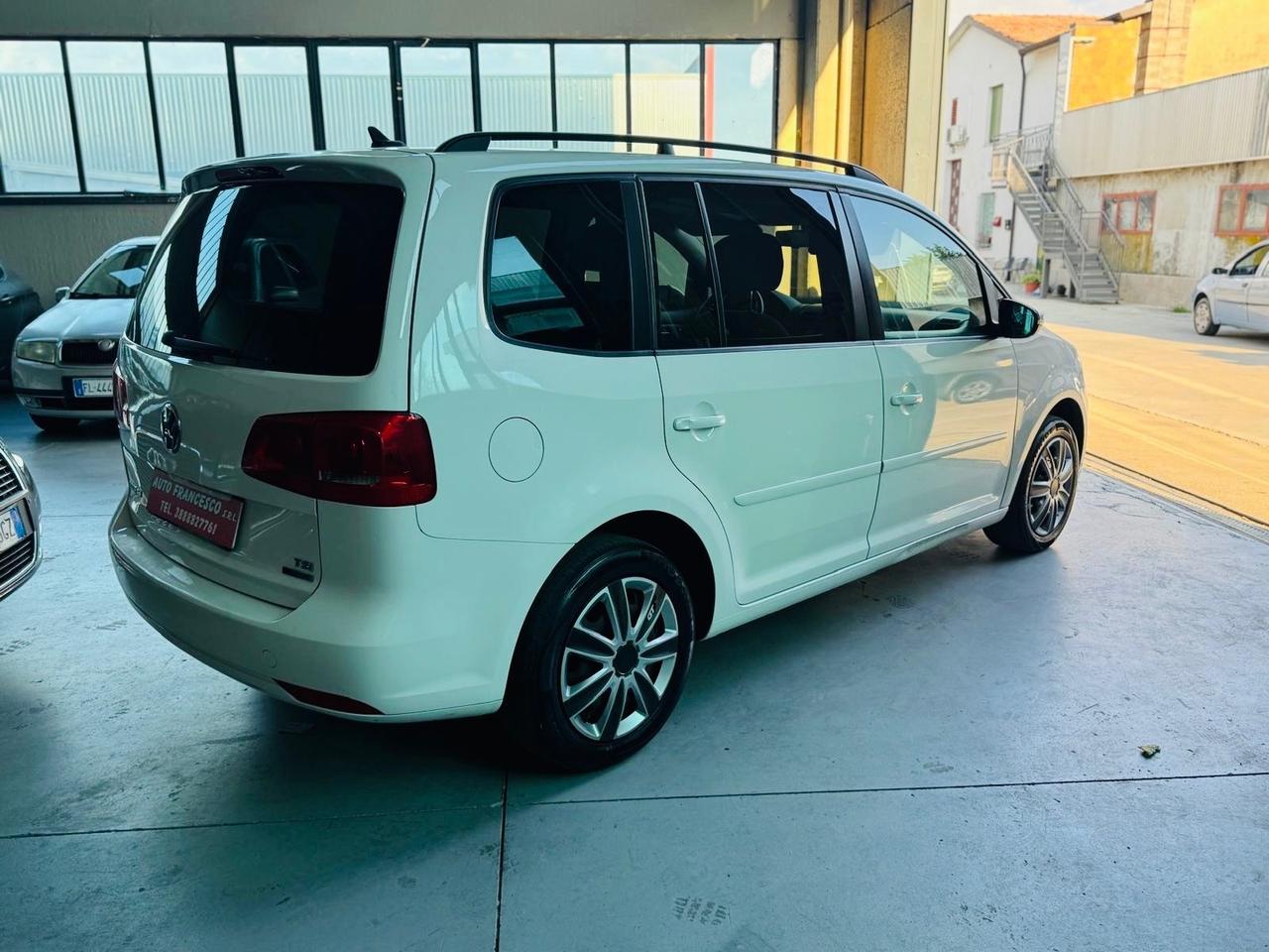 Volkswagen Touran 1.4 TSI Highline EcoFuel