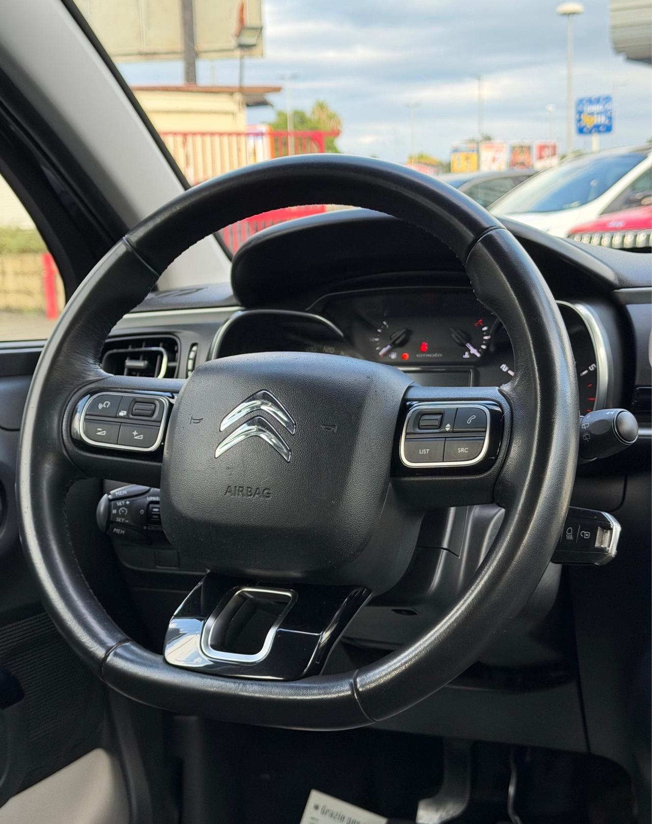 Citroen C3 1.6 BLUE-HDI 75CV SHINE