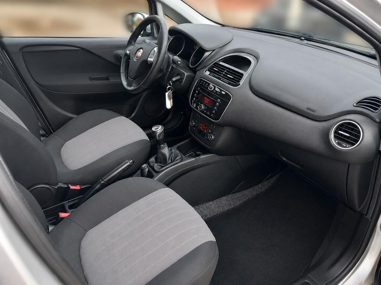 Fiat Punto 1.3 MJT II S&S 95 CV 5 porte Street