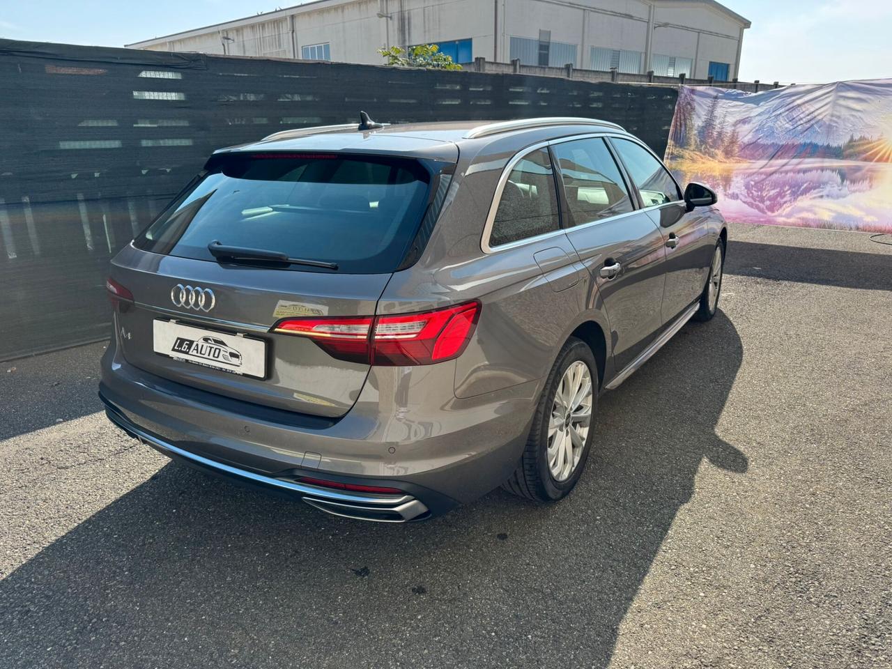 Audi A4 Avant 35 TDI/163 CV S tronic Business Advanced