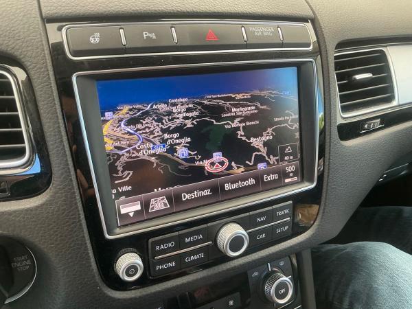 Volkswagen Touareg 3.0 V6 tdi Executive 204cv tiptronic