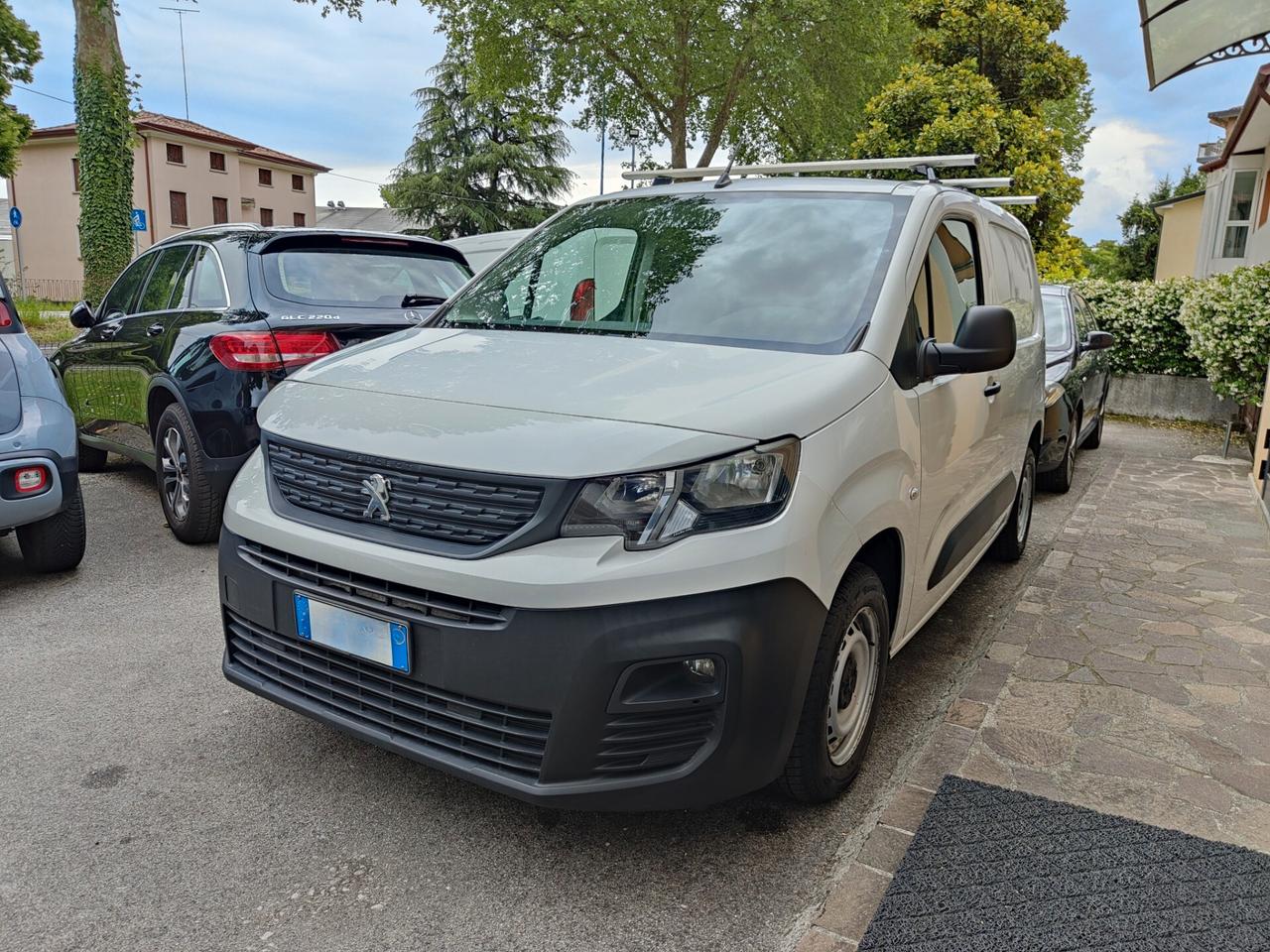 Peugeot Partner BlueHDi 100 S&S PC Furgone Premium