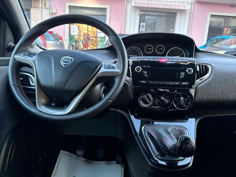 Lancia Ypsilon 1.3 MJT 16V 95 CV 5 porte S&S Gold