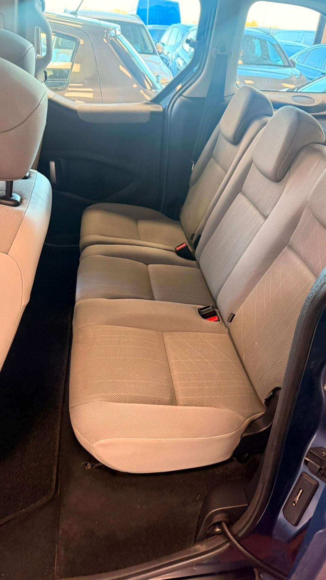 Peugeot Partner Tepee 1.6 HDi 90CV Outdoor