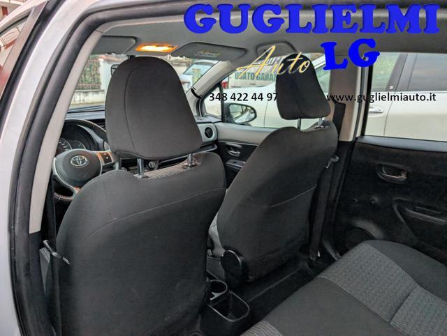 TOYOTA Yaris 1.0 5 porte Active