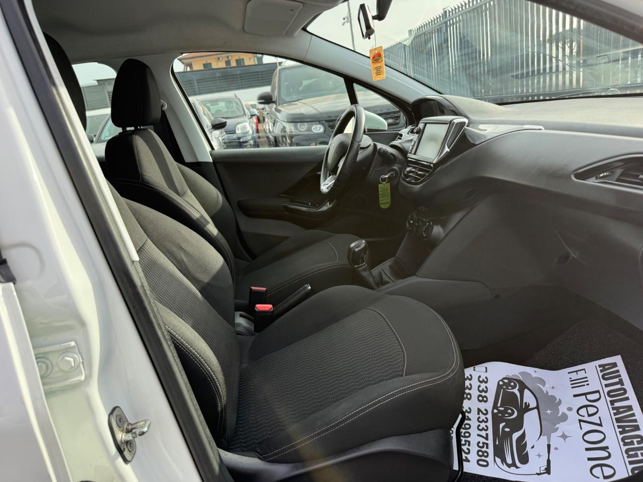 Peugeot 208 1.2 Benzina 82 5 porte Allure