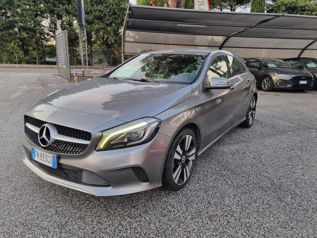MERCEDES-BENZ A 180 d Automatic Sport